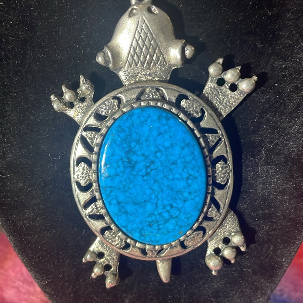 Sea Turtle Turquoise Pendant Statement Necklace W… - image 2
